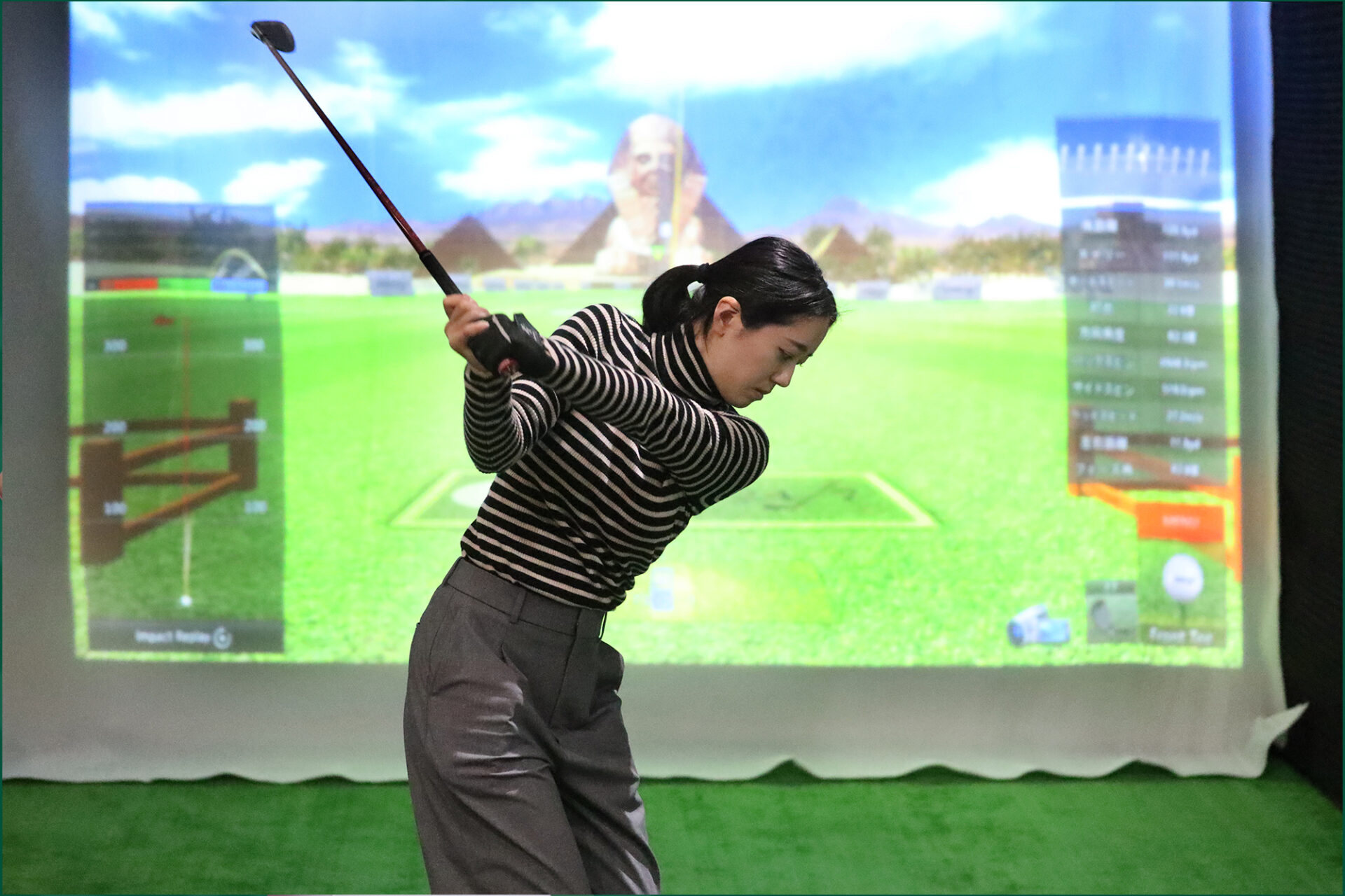 SWING24/7 福山蔵王店でゴルフ練習
